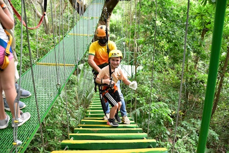 canopy tour in costa rica